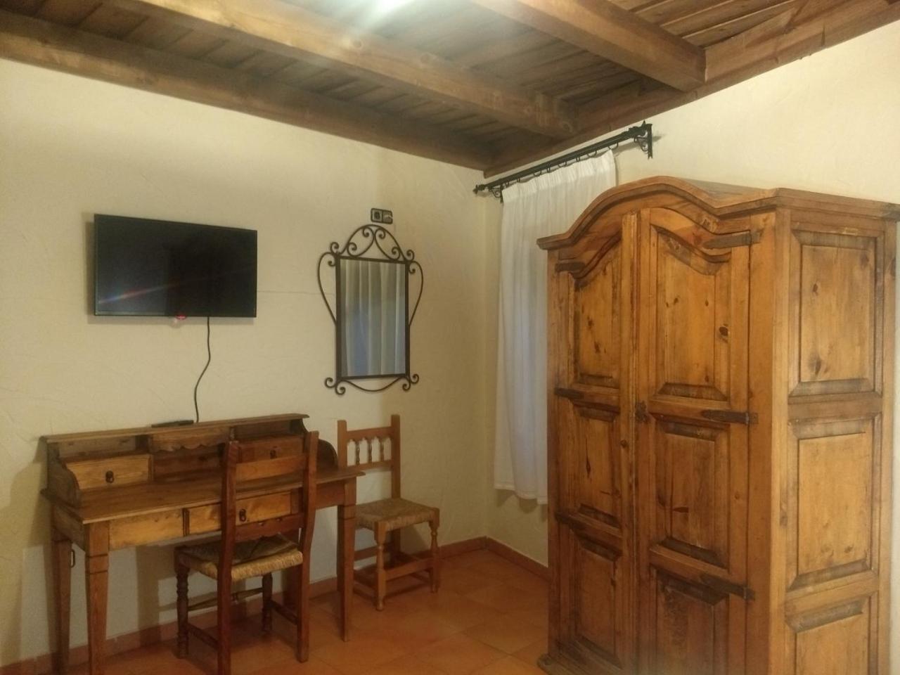 Hotel Villa de Berzocana Esterno foto
